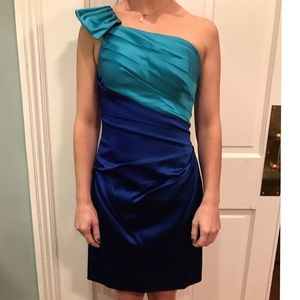 Gorgeous two toned blue / teal cocktail dress